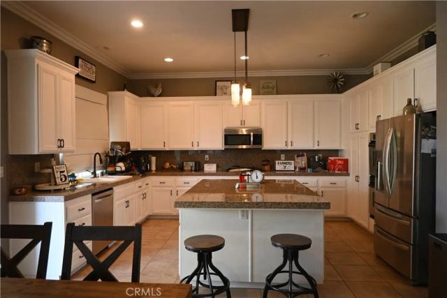 21109 Cross Creek, Saugus, CA 91350