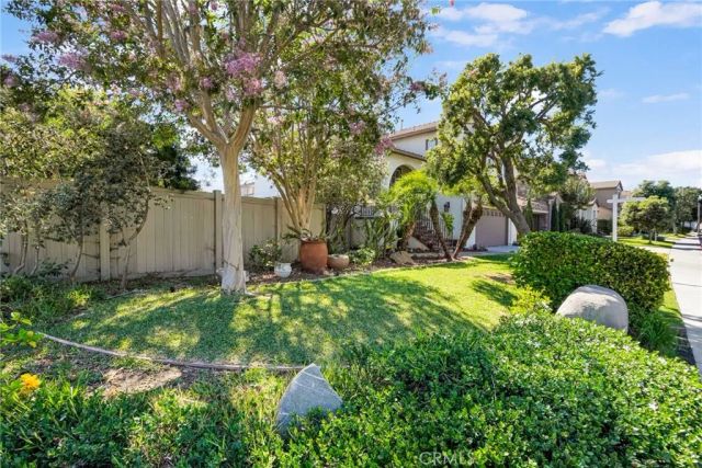 2201 Bay View Drive, Signal Hill, CA 90755