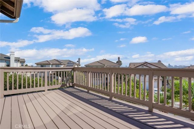 2201 Bay View Drive, Signal Hill, CA 90755