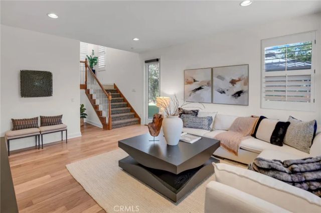 2201 Bay View Drive, Signal Hill, CA 90755