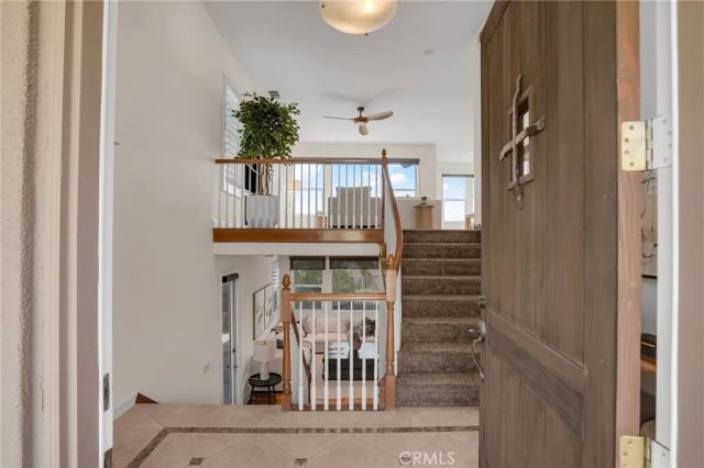 2201 Bay View Drive, Signal Hill, CA 90755