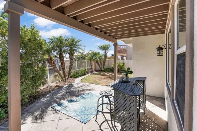 2201 Bay View Drive, Signal Hill, CA 90755