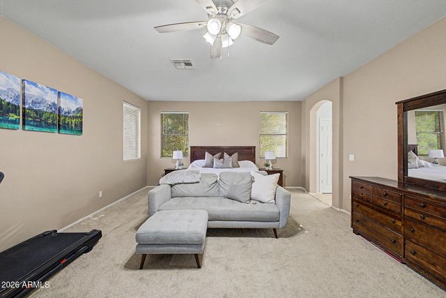 8039 W FOOTHILL Drive, Peoria, AZ 85383
