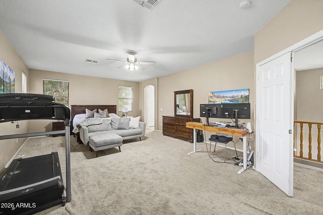 8039 W FOOTHILL Drive, Peoria, AZ 85383