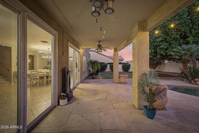 8039 W FOOTHILL Drive, Peoria, AZ 85383