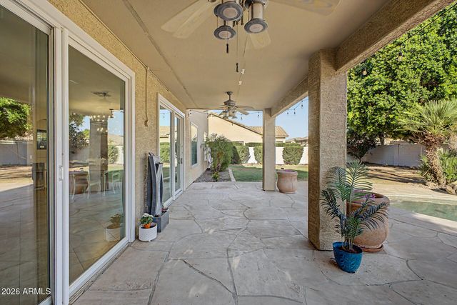 8039 W FOOTHILL Drive, Peoria, AZ 85383