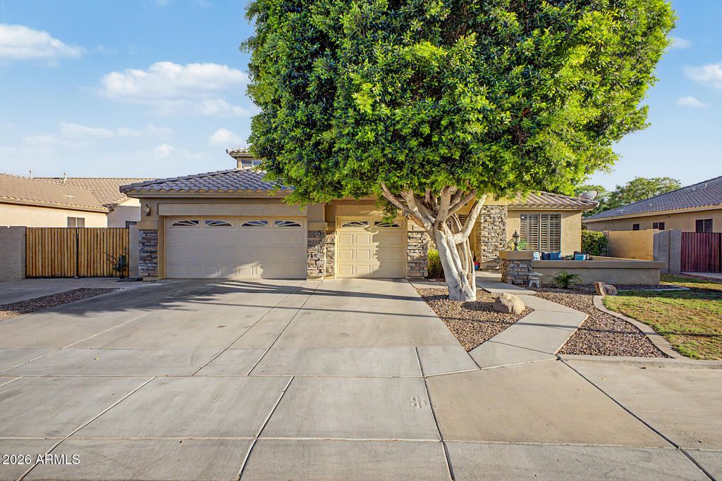 8039 W FOOTHILL Drive, Peoria, AZ 85383 — photo 5