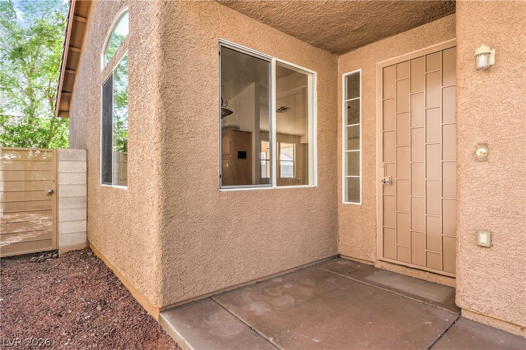 202 Twin Creek Street, Henderson, NV 89074 — photo 2