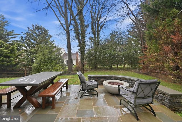 1 PADDOCK CT, Potomac, MD 20854