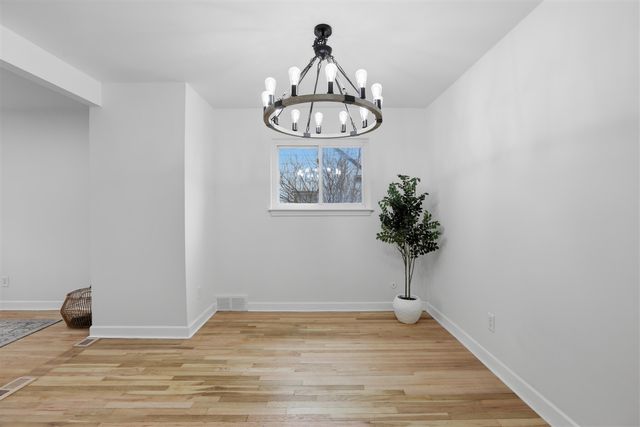 11920 Cavell Street, Livonia, MI 48150
