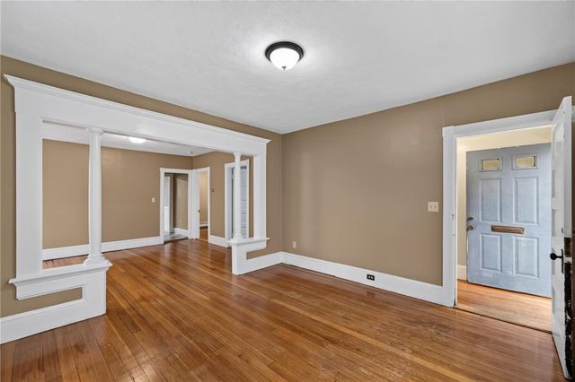 68 9th Street, Providence, RI 02906