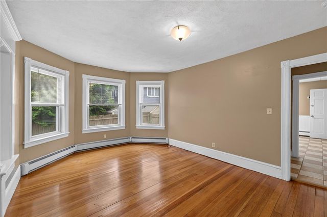 68 9th Street, Providence, RI 02906