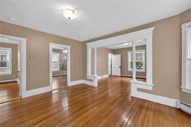 68 9th Street, Providence, RI 02906