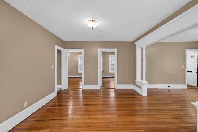 68 9th Street, Providence, RI 02906