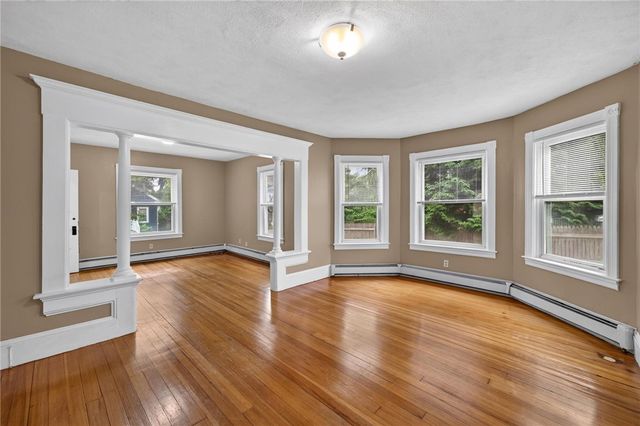 68 9th Street, Providence, RI 02906