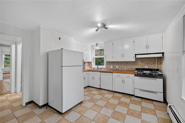 68 9th Street, Providence, RI 02906