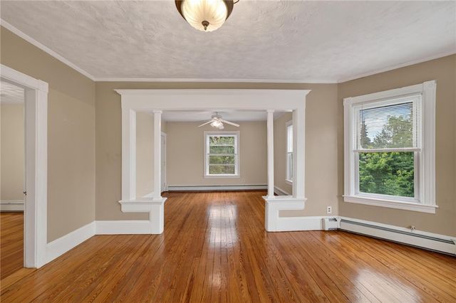 68 9th Street, Providence, RI 02906