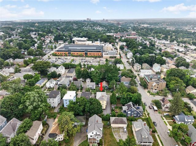 68 9th Street, Providence, RI 02906