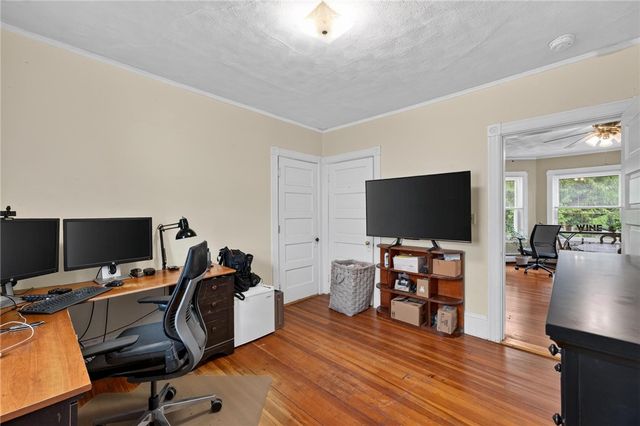 68 9th Street, Providence, RI 02906