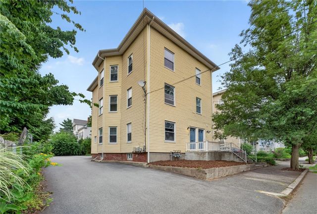 68 9th Street, Providence, RI 02906