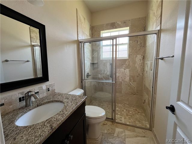 9376 S Deer Park Drive, Homosassa, FL 34446