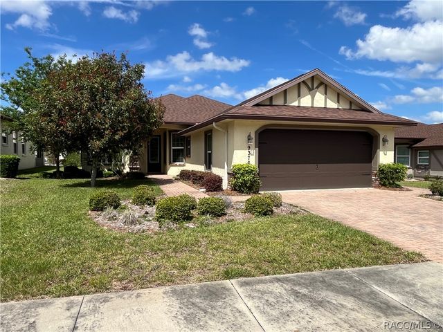 9376 S Deer Park Drive, Homosassa, FL 34446