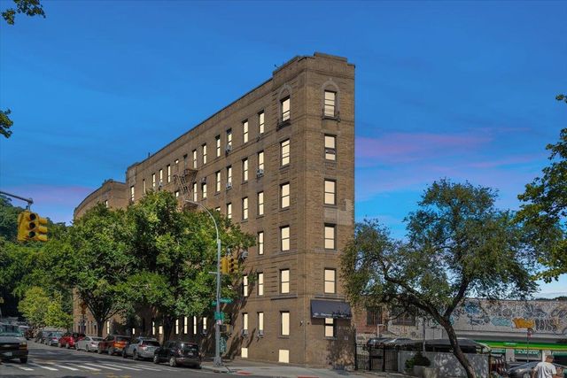 1825 Riverside Drive 1F, New York (manhattan), NY 10034