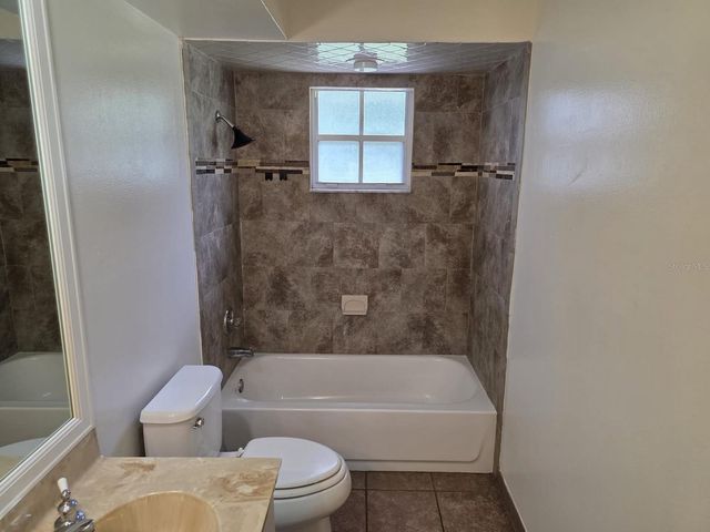 619 KNOWLES ROAD B, Brandon, FL 33511