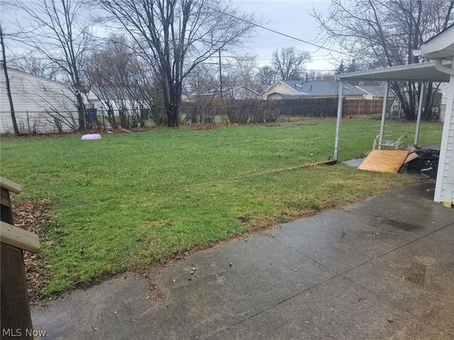 531 E 331st Street, Eastlake, OH 44095