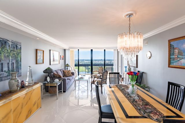 2400 Presidential Way 1506, West Palm Beach, FL 33401