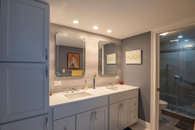 2400 Presidential Way 1506, West Palm Beach, FL 33401