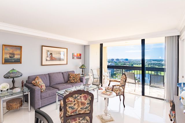 2400 Presidential Way 1506, West Palm Beach, FL 33401