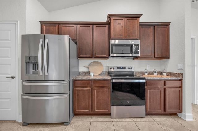 15947 SW 26TH COURT, Ocala, FL 34473