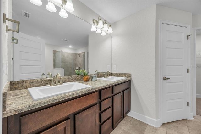 15947 SW 26TH COURT, Ocala, FL 34473