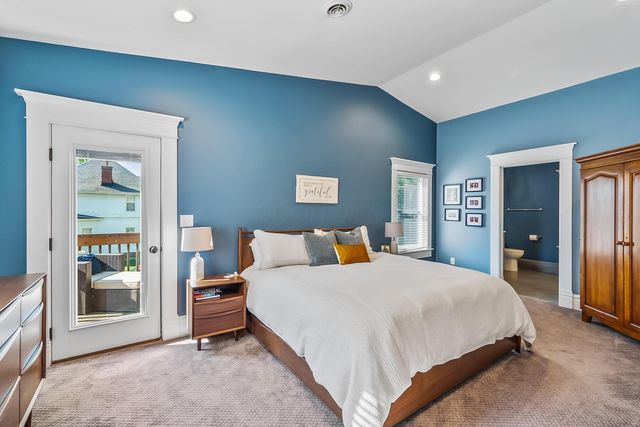 297 W William Street, Delaware, OH 43015