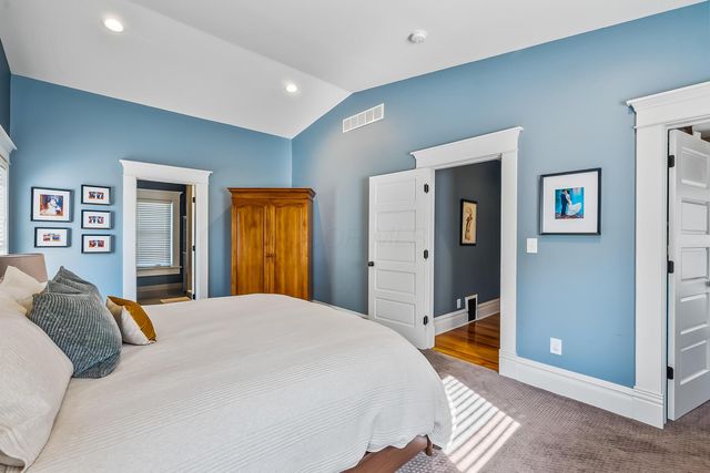 297 W William Street, Delaware, OH 43015