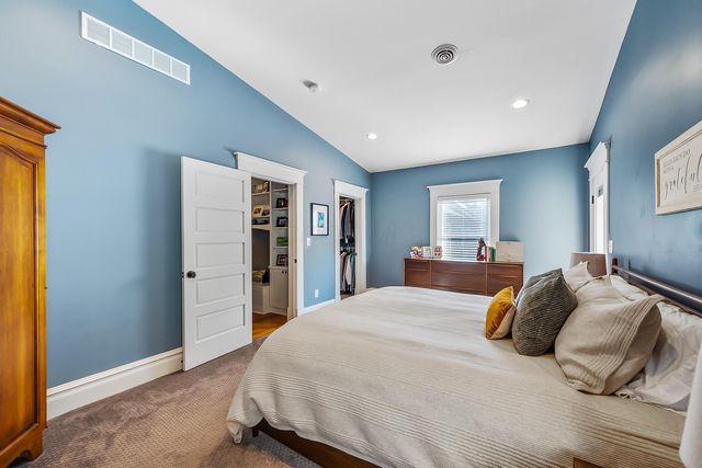 297 W William Street, Delaware, OH 43015