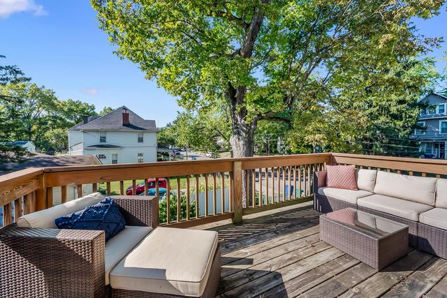 297 W William Street, Delaware, OH 43015