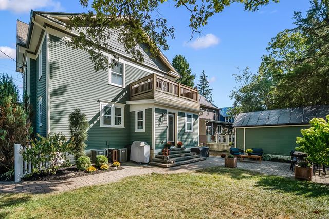 297 W William Street, Delaware, OH 43015