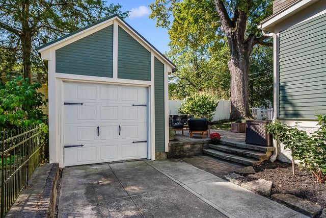 297 W William Street, Delaware, OH 43015