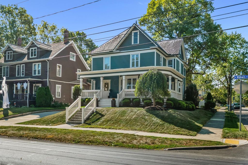 297 W William Street, Delaware, OH 43015