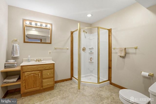 32 SCOTT DR, Monroe Township, NJ 08831