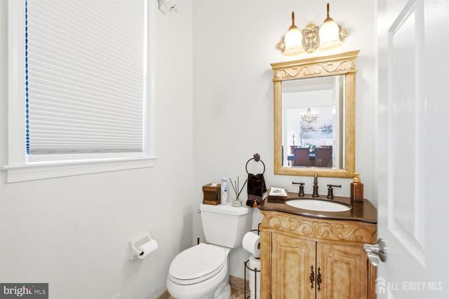 32 SCOTT DR, Monroe Township, NJ 08831
