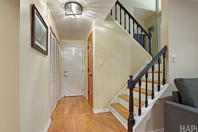 1378 Volkamer Trail, Elk Grove Village, IL 60007