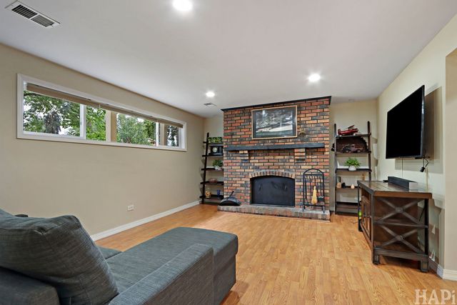 1378 Volkamer Trail, Elk Grove Village, IL 60007
