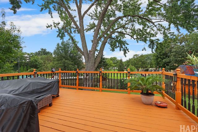 1378 Volkamer Trail, Elk Grove Village, IL 60007