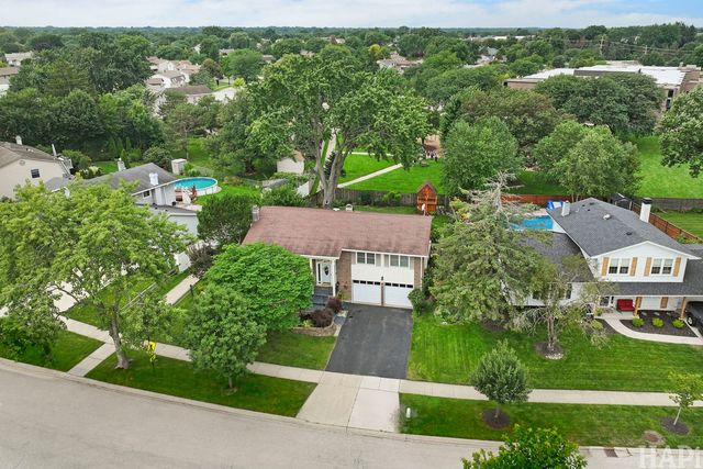 1378 Volkamer Trail, Elk Grove Village, IL 60007