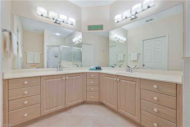 14550 Glen Cove DR 703, Fort Myers, FL 33919