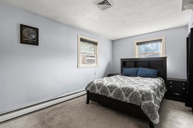 131 Elsie Rd, Brockton, MA 02032