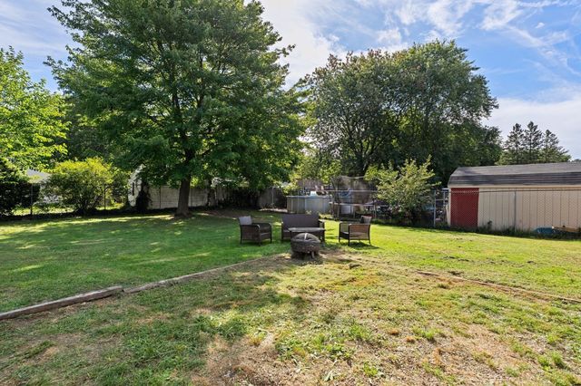 131 Elsie Rd, Brockton, MA 02032
